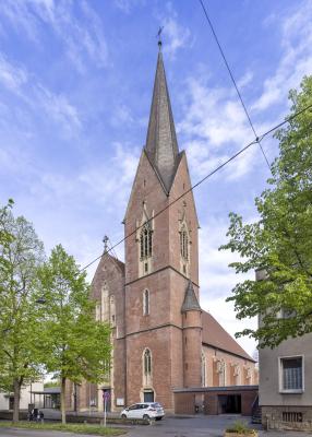 St. Franziskus-Kirche, Außenperspektive