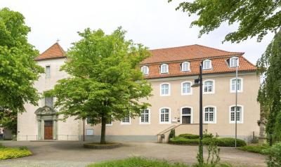 Eh. Klostergebäude mit Kirche
