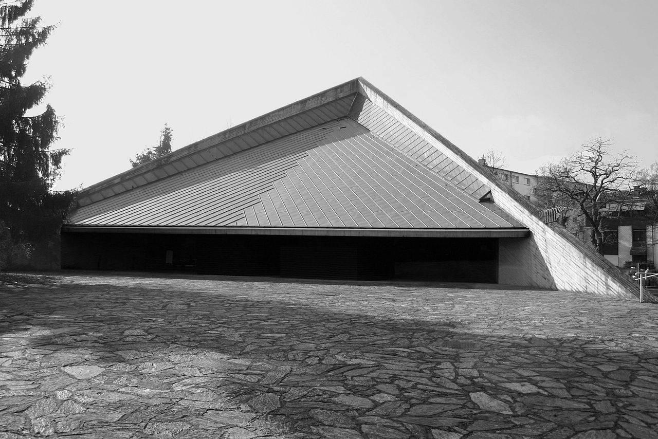 Auferstehungskirche KölnBuchforst (Kulturkirche Ost) Köln, Architektur