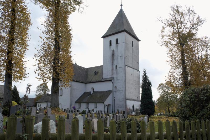 St. Cyriakus Schmallenberg-Berghausen