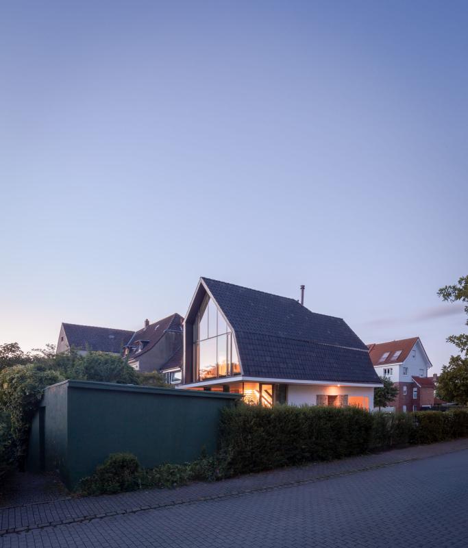 Umbau und Erweiterung Atelier- und Wohnhaus