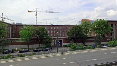 Blick von der Rheinkniebrücke auf die Oberfinanzdirektion