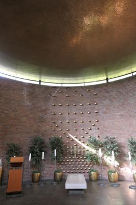 Innenraum Friedhofskapelle Gerresheim