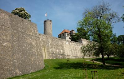 Befestigung der Burg