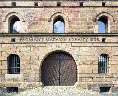 Eingang des Proviantmagazins