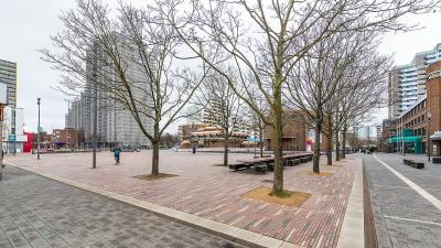 Pariser Platz, Blick Richtung Norden