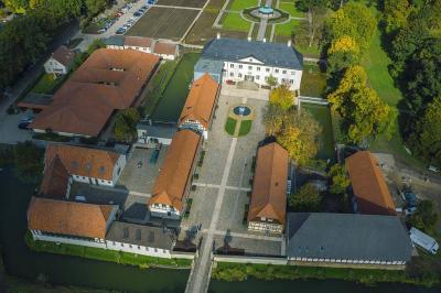 Luftansicht Schlossanlage Benkhausen