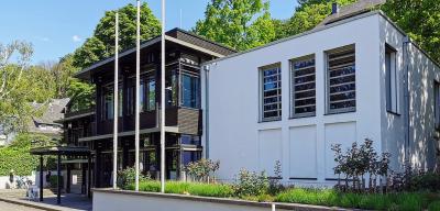 Sitz der Stiftung Bundeskanzler-Adenauer-Haus, Straßenseite