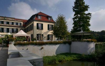 Schloss mit Terasse