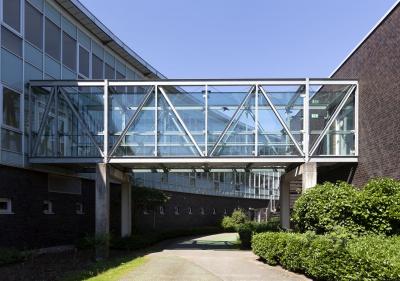 Gebäudebrücke