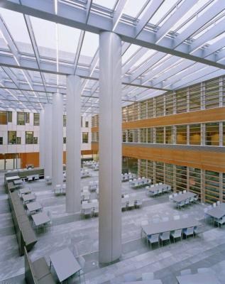 Blick in das Mitarbeiter-Casino