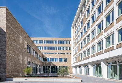 Fassadendetail Bestands- und Erweiterungsbau