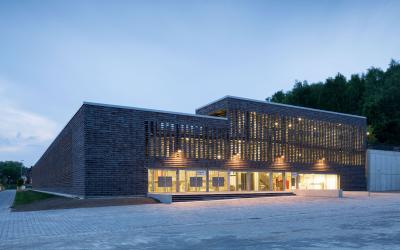 Parkhaus Westpark/Jahrhunderthalle Bochum, Außenperspektive