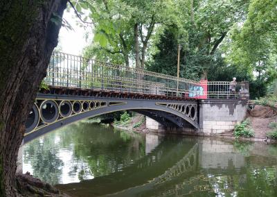 Goldene Brücke nach Renovierung