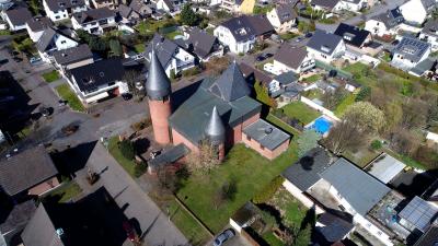 St. Adelheid in Müllekoven von oben