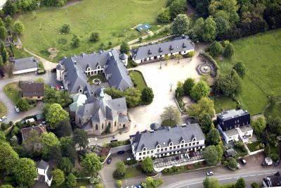 Luftbild Kloster Stiepel mit Wallfahrtskirche St. Marien