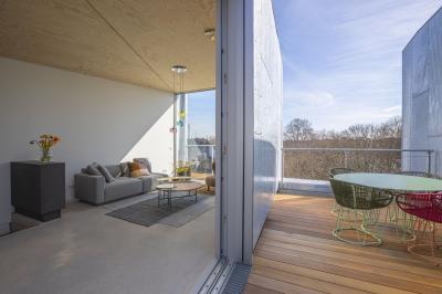 Bilker Bunker, Terrasse Dachaufstockung