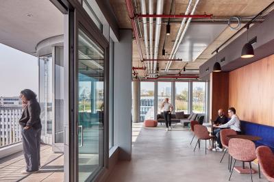 Bürocampus WPP Headquarter Mizal, offene Arbeitsbereiche