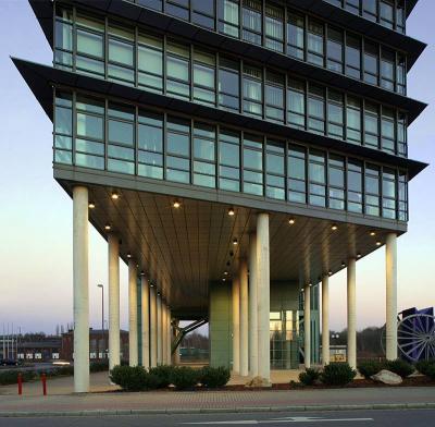 Eingangsbereich Bürobau