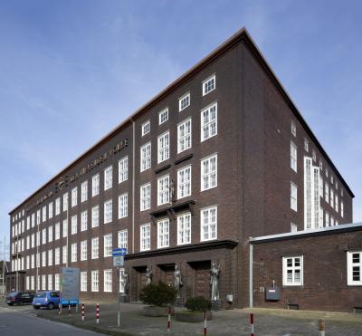 Berufskolleg Bottrop, Straßenansicht An der Berufsschule