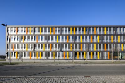 Head Office Raith, Fassade