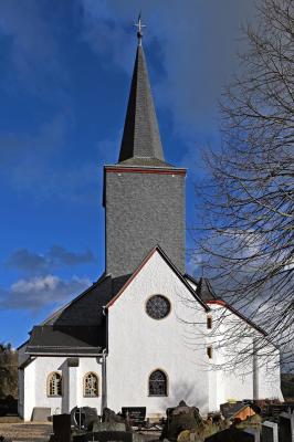 St. Matthias in Reifferscheid, Westansicht