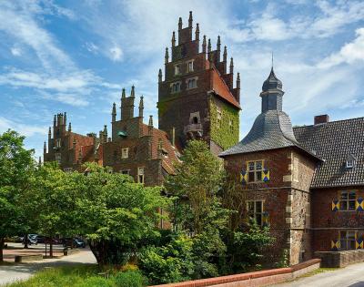 Gesamtansicht Eingangsbereich Schloss Heessen
