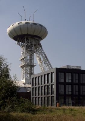 Blick auf den Büroneubau