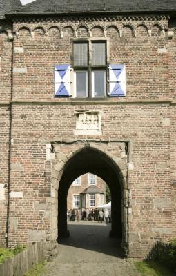 Einfahrt Burg Vondern