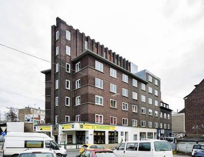 Seitenansicht Wohn- und Geschäftshaus "Ringeck" 