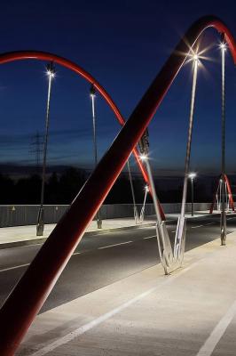 Ripshorster Brücke mit Lichtbogen