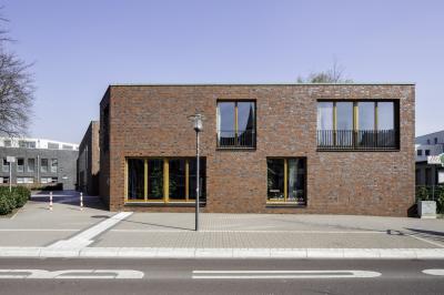 Straßenansicht