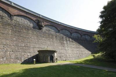 Staumauer Eschbachtalsperre 