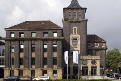 Fassadenansicht Verwaltungsgebäude