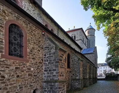 Nordwestfassade St. Chrysanthus und Daria