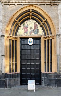 Eingangsportal St. Martin