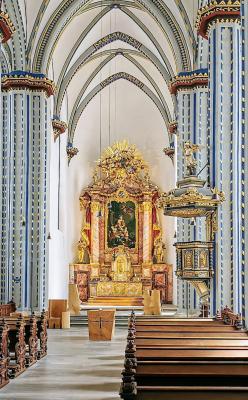 Blick zum Hochaltar