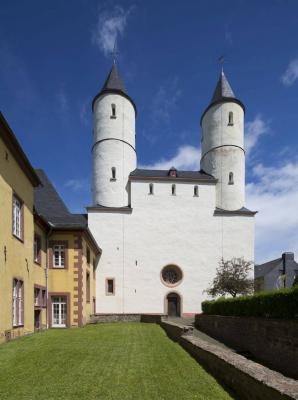 Westfassade der Klosterkirche