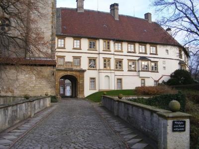 Zufahrt zum Schloss