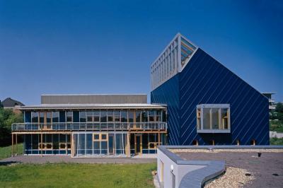 Rückansicht Gemeindezentrum