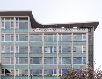 Gesundheitshaus mit Dachterrasse
