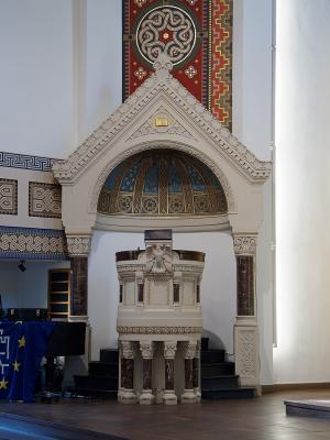 Kanzel an der Westseite