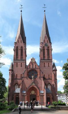 Frontansicht St. Marien Herne-Baukau