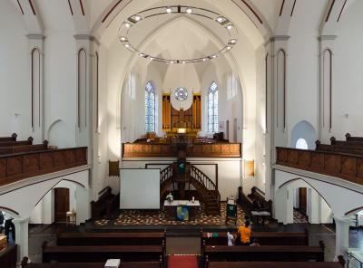 Innenansicht der Kreuzeskirche Duisburg-Marxloh