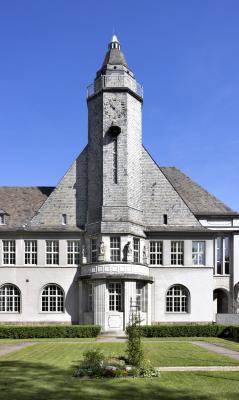Neues Rathaus Schwerte, Frontansicht Turmbau