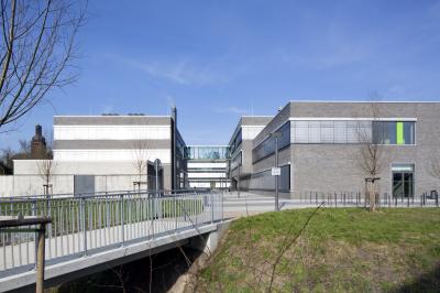 südicher Zugang zum Campus