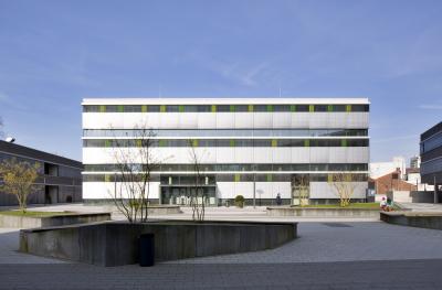 Hochschule Rhein-Waal, Standort Kamp-Lintfort, Hörsaltzentrum und Bibliotheksgebäude