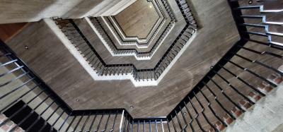 Treppenhausauge von unten