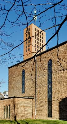 Südansicht Christus König Kirche Leverkusen