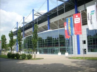 Haupttribüne der MSV-Arena in Duisburg